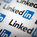 Linkedin bloccato in Russia, eliminate anche le app su iOS e Android