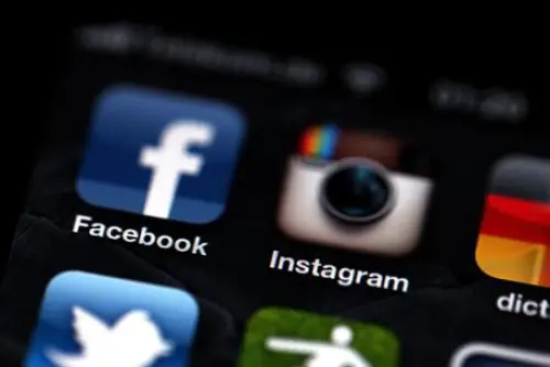 Usa, 62% persone usa social per informarsi
