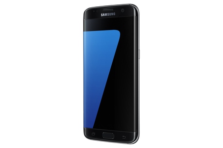 Samsung registra aumento utili con S7